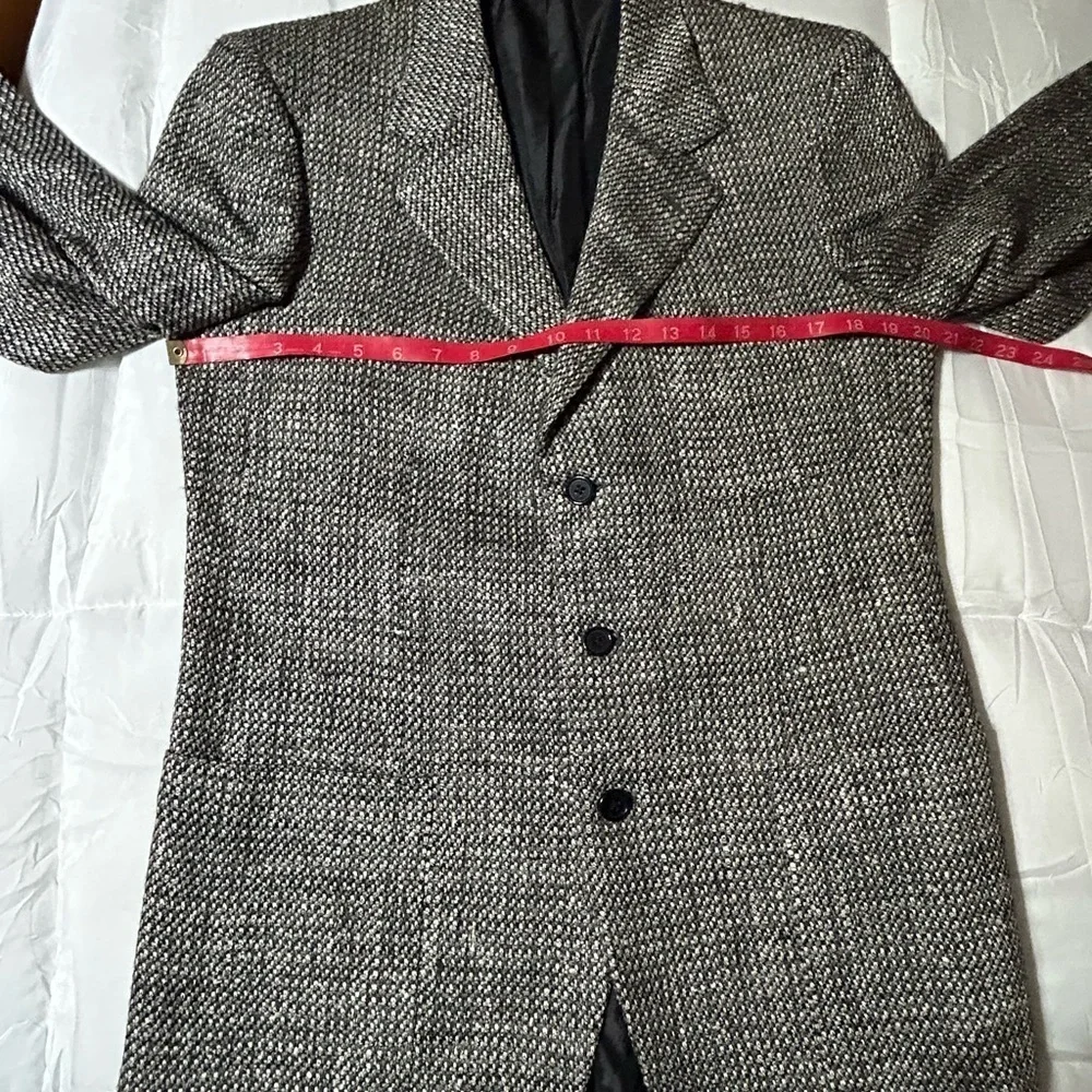Brioni Roman Style Wool Silk Blazer Sport Coat Textured